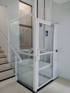 elevadores-residenciais-e-plataformas-elevatoria